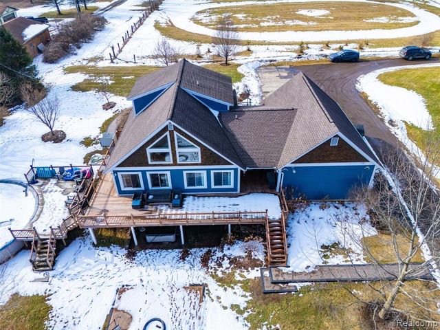 4216 Nicholson Road, Fowlerville, MI 48836