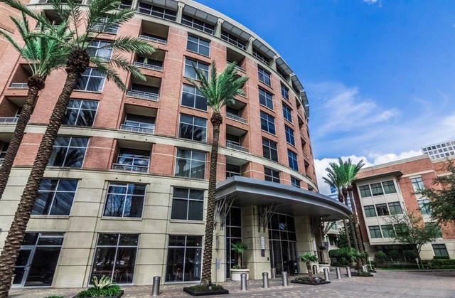 1901 Post Oak Boulevard 3205, Houston, TX 77056