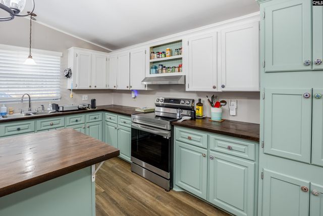 532 Burns Drive, Swansea, SC 29160