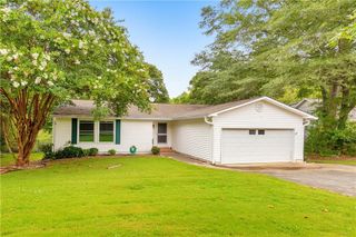 2390 Morgan NE Road, Marietta, GA 30066
