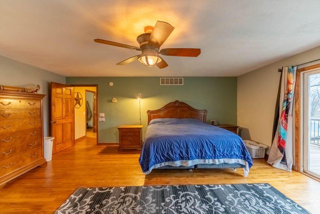 2405 County Road 2710, Mountain View, MO 65548