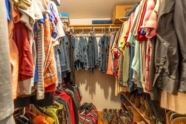 2405 County Road 2710, Mountain View, MO 65548