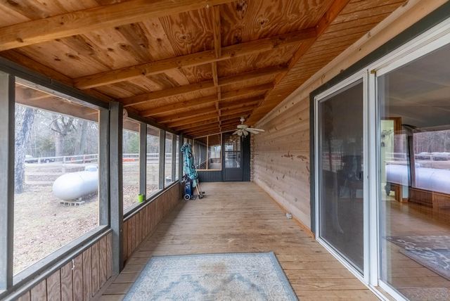 2405 County Road 2710, Mountain View, MO 65548