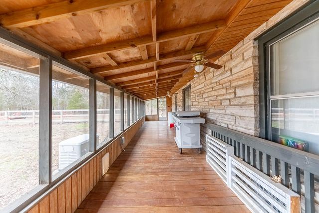 2405 County Road 2710, Mountain View, MO 65548