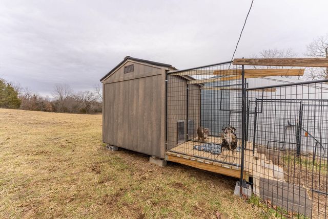 2405 County Road 2710, Mountain View, MO 65548