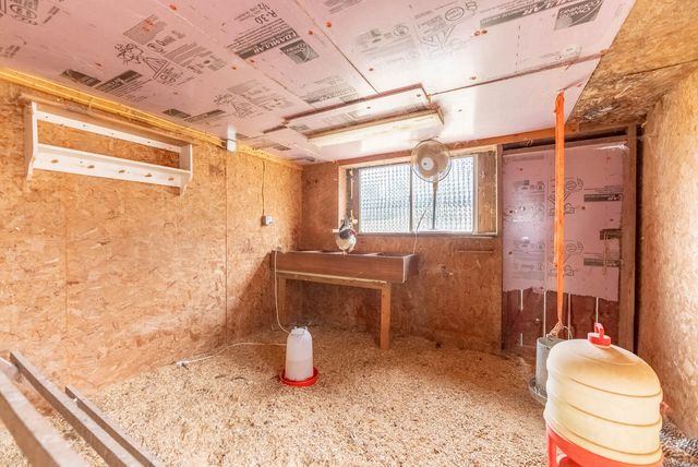 2405 County Road 2710, Mountain View, MO 65548