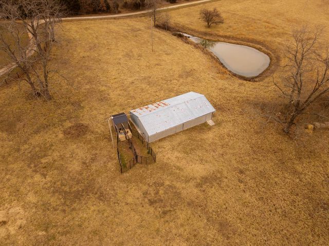 2405 County Road 2710, Mountain View, MO 65548