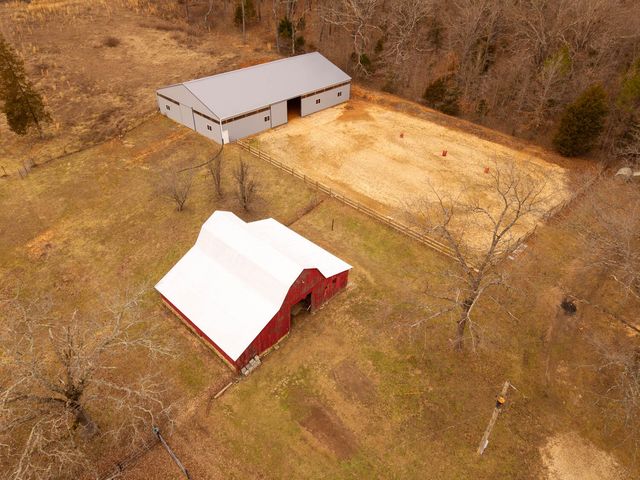 2405 County Road 2710, Mountain View, MO 65548