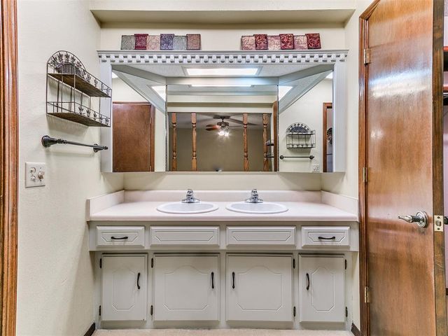 7228 NW 119th Street, Oklahoma City, OK 73162