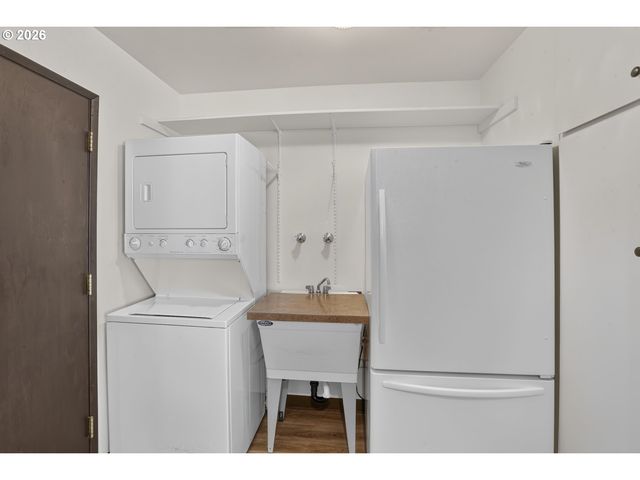 52090 Se 4TH St, Scappoose, OR 97056