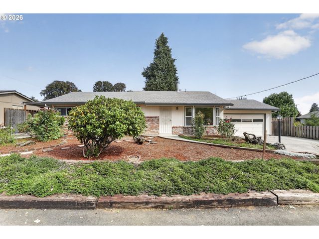 52090 Se 4TH St, Scappoose, OR 97056