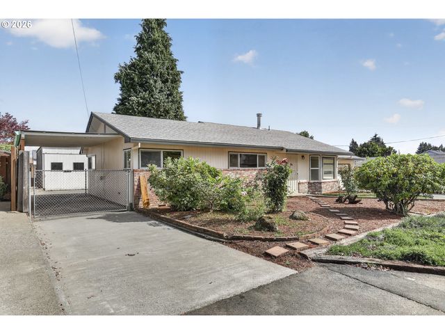 52090 Se 4TH St, Scappoose, OR 97056