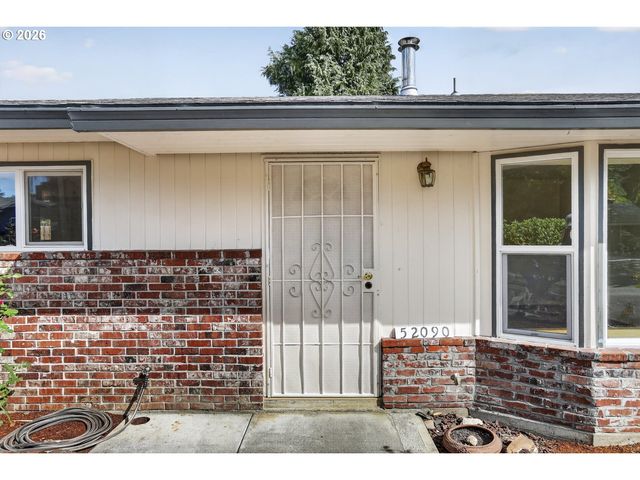 52090 Se 4TH St, Scappoose, OR 97056