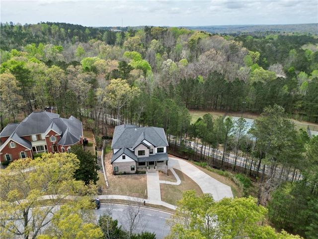 5610 Bent Grass Way, Douglasville, GA 30135