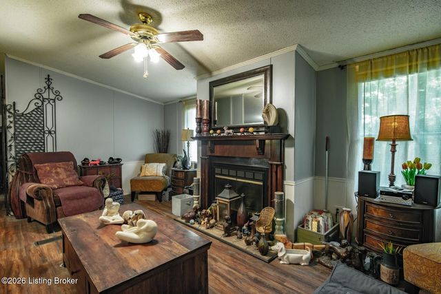 235 Kamber Ln, Vine Grove, KY 40175