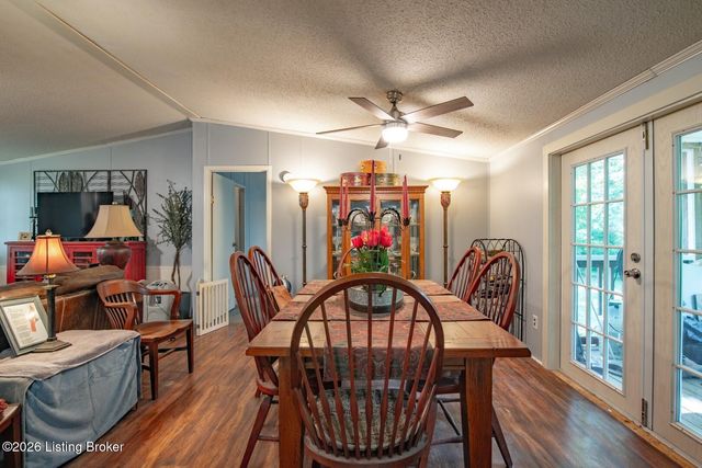 235 Kamber Ln, Vine Grove, KY 40175