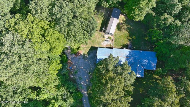 235 Kamber Ln, Vine Grove, KY 40175