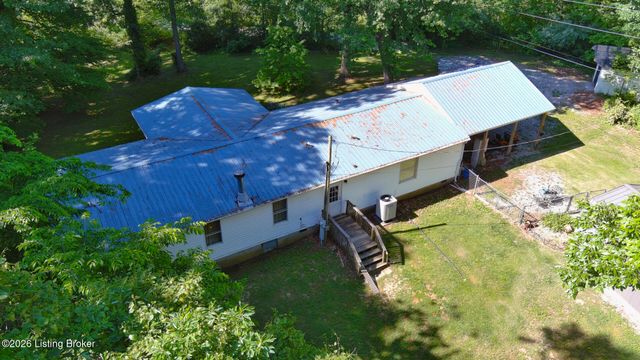 235 Kamber Ln, Vine Grove, KY 40175
