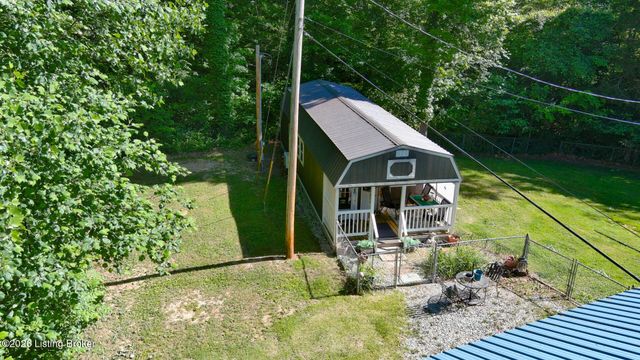 235 Kamber Ln, Vine Grove, KY 40175
