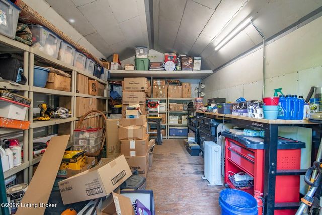 235 Kamber Ln, Vine Grove, KY 40175