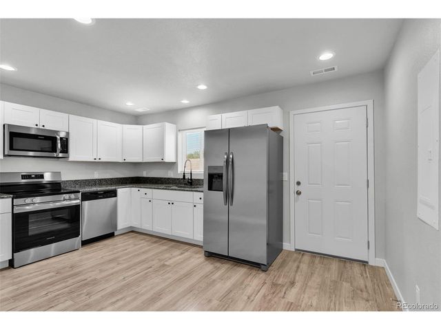 1130 Elm St, Pueblo, CO 81004