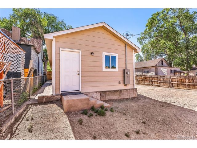 1130 Elm St, Pueblo, CO 81004