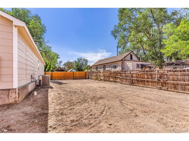 1130 Elm St, Pueblo, CO 81004