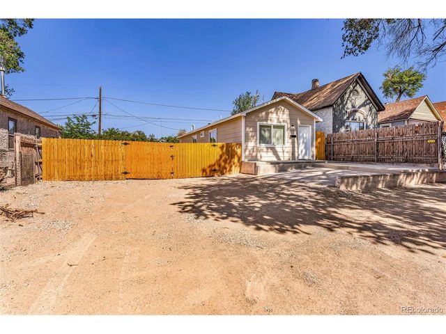 1130 Elm St, Pueblo, CO 81004