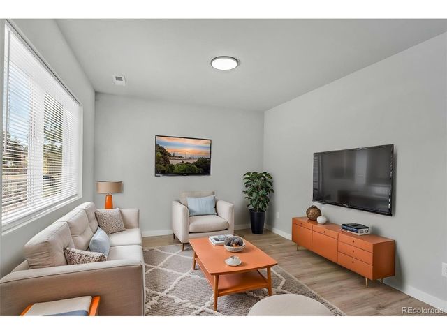 1130 Elm St, Pueblo, CO 81004