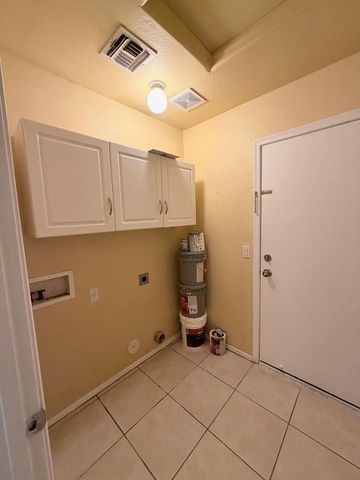 6037 W Southgate Avenue, Phoenix, AZ 85043