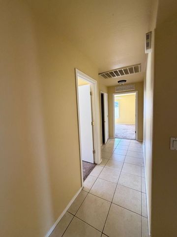 6037 W Southgate Avenue, Phoenix, AZ 85043