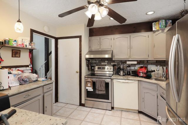 22 Webb Drive, Fords, NJ 08863