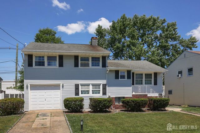22 Webb Drive, Fords, NJ 08863