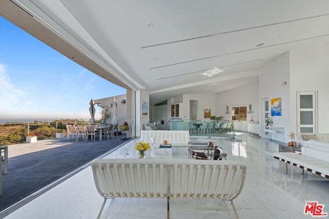 28405 Via Acero Street, Malibu, CA 90265