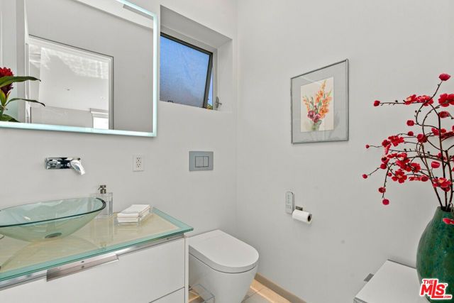 28405 Via Acero Street, Malibu, CA 90265