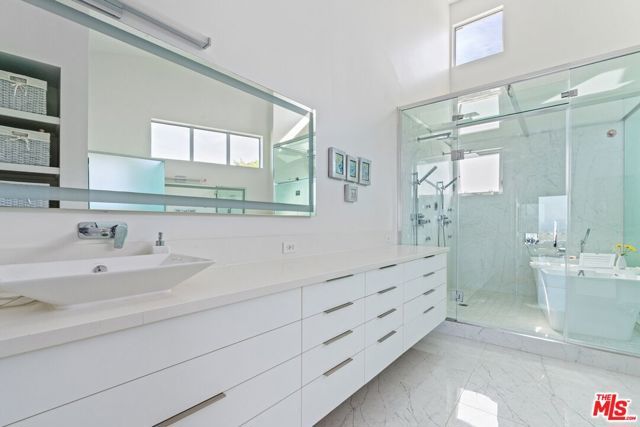 28405 Via Acero Street, Malibu, CA 90265