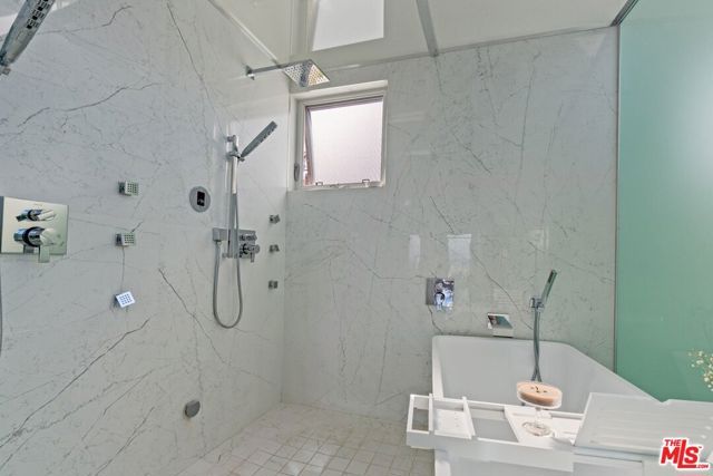 28405 Via Acero Street, Malibu, CA 90265