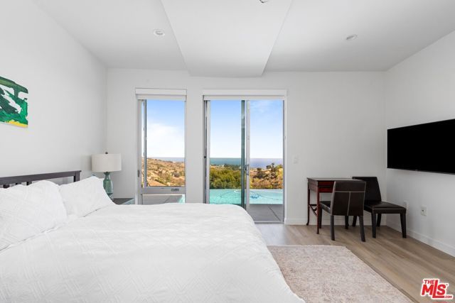 28405 Via Acero Street, Malibu, CA 90265