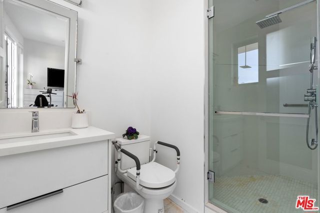 28405 Via Acero Street, Malibu, CA 90265