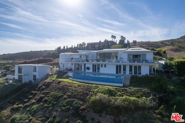 28405 Via Acero Street, Malibu, CA 90265
