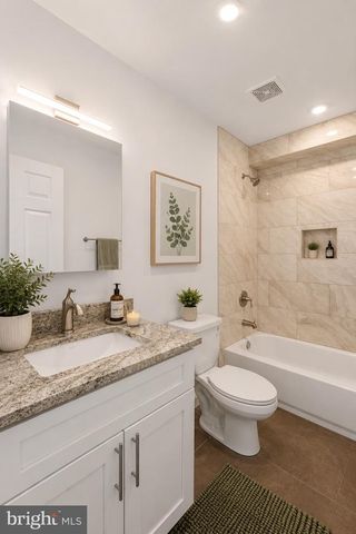 913 N 43RD ST, Philadelphia, PA 19104
