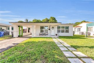 2851 Washington Street, Hollywood, FL 33020