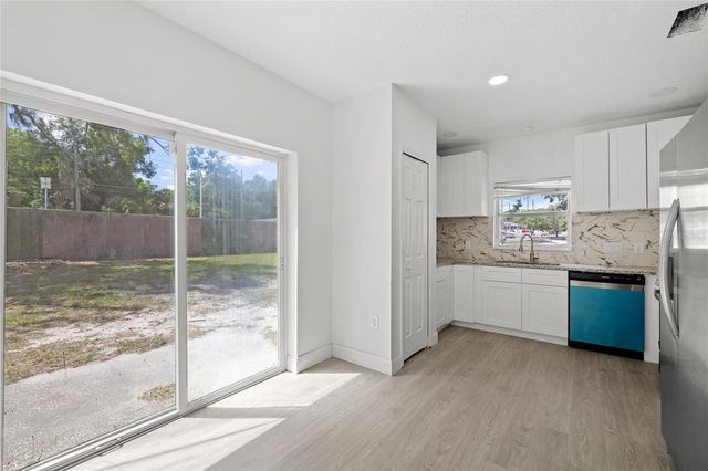 5376 CONA REEF COURT, Orlando, FL 32810