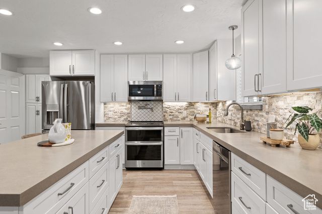 9820 S CAMERON PL, Sandy, UT 84092