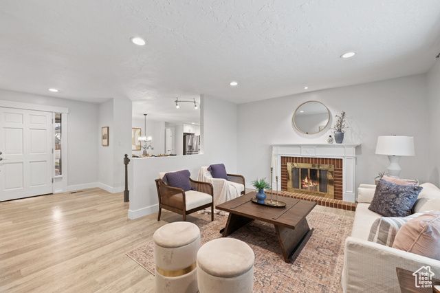 9820 S CAMERON PL, Sandy, UT 84092