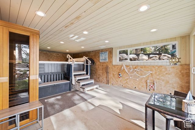9820 S CAMERON PL, Sandy, UT 84092
