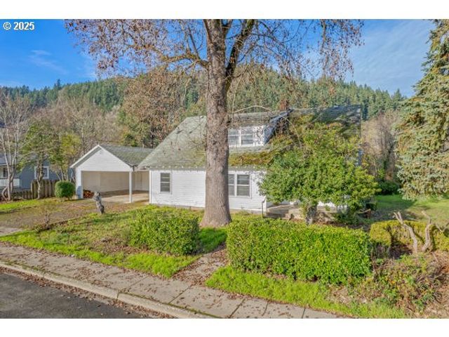 412 GARDNER Ave, Drain, OR 97435