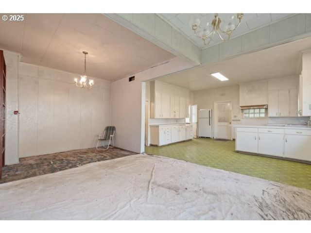 412 GARDNER Ave, Drain, OR 97435