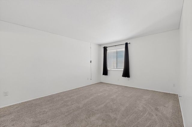 911 Country Club Drive SE APT F, Rio Rancho, NM 87124