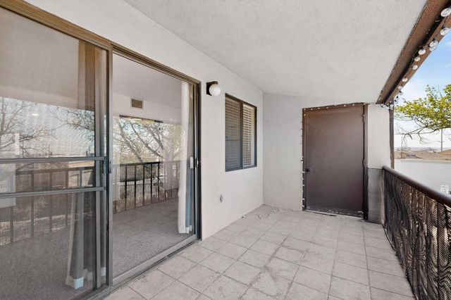 911 Country Club Drive SE APT F, Rio Rancho, NM 87124